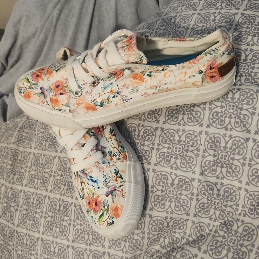 Blowfish floral sneakers - Picture 2 of 7